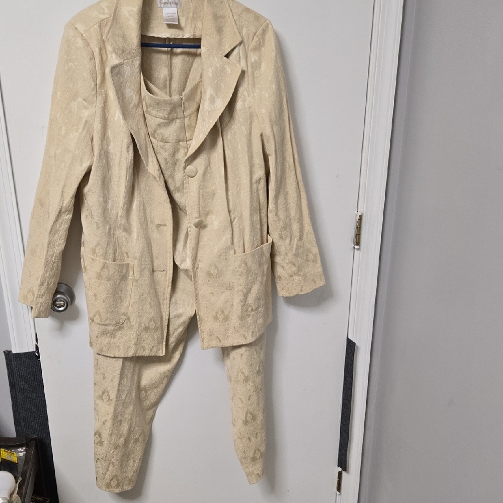 Men's Cream Textured Suit - Classic Two-Button Blazer & Trousers